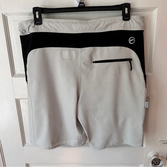 Magellan Outdoors Pro Angler Men’s Sz Lg Board Shorts Fishing Hiking Sportswear - Picture 16 of 16